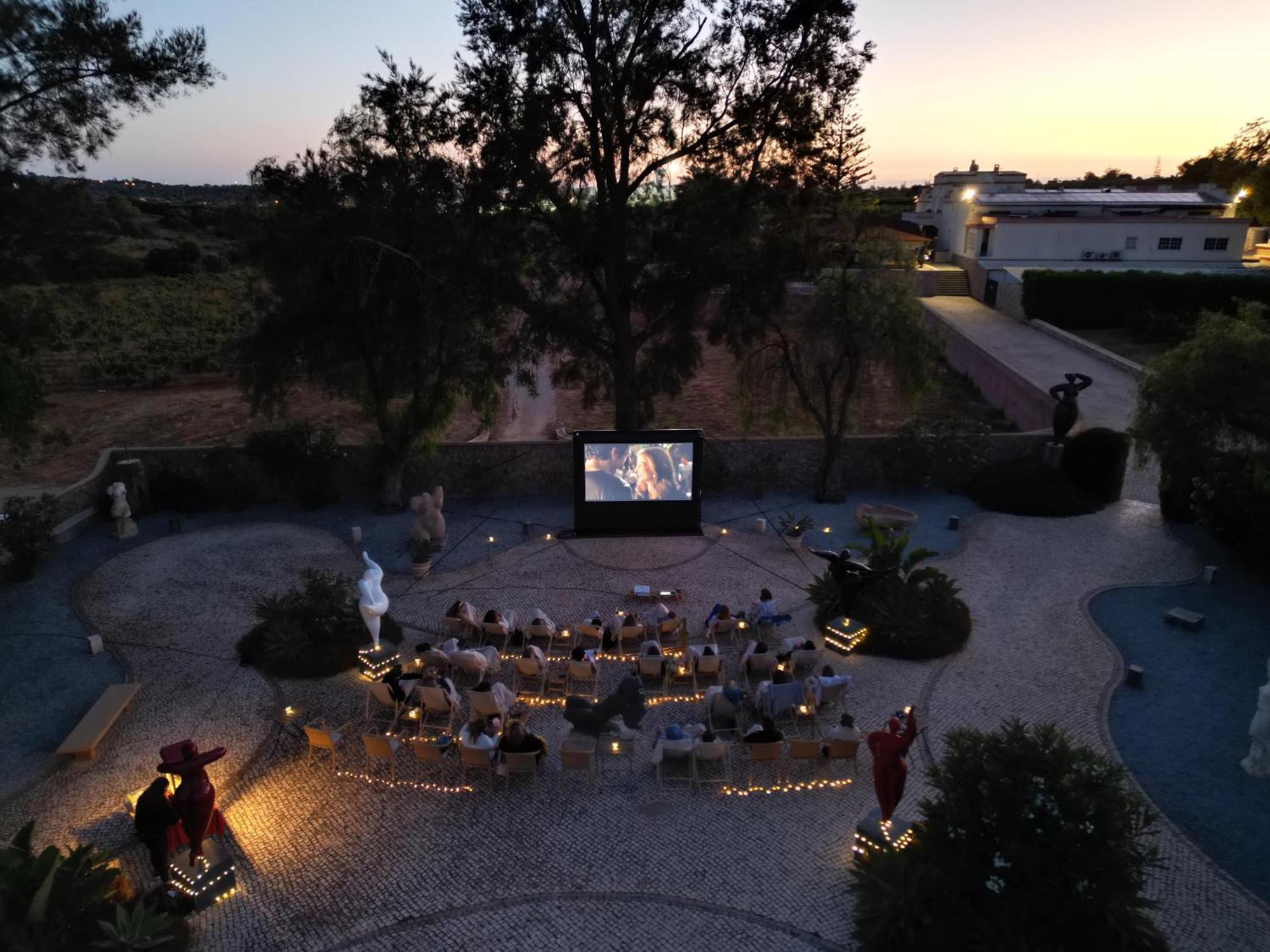 Гостевой дом Quinta Dos Vales Wine Estate Эштомбар Экстерьер фото
